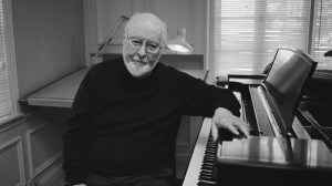 John Williams dans MUSIC BY JOHN WILLIAMS de Lucasfilm, exclusivement sur Disney+. Crédit photo Travers Jacobs. ©2024 Lucasfilm Ltd. & MT. Tous droits réservés.