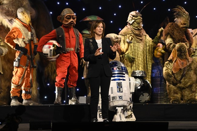 LONDRES, ANGLETERRE - 07 AVRIL : Kathleen Kennedy sur scène lors du panel de studio à Star Wars Celebration 2023 à Excel London le 7 avril 2023 à Londres, Angleterre. (Photo de Kate Green/Getty Images pour Disney)